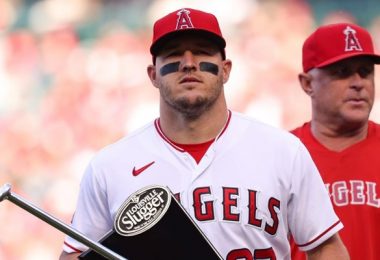 Mike Trout Stays; Angels GM Rules Out Trade