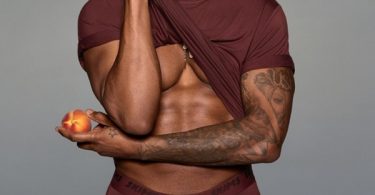 Usher Strips Down In Sexy Shirtless Skims Super Bowl Campaign