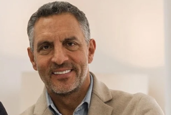 Could Mauricio Umansky Be the Next Mayor of Los Angeles? The Real Estate Mogul Says He's Thinking About It